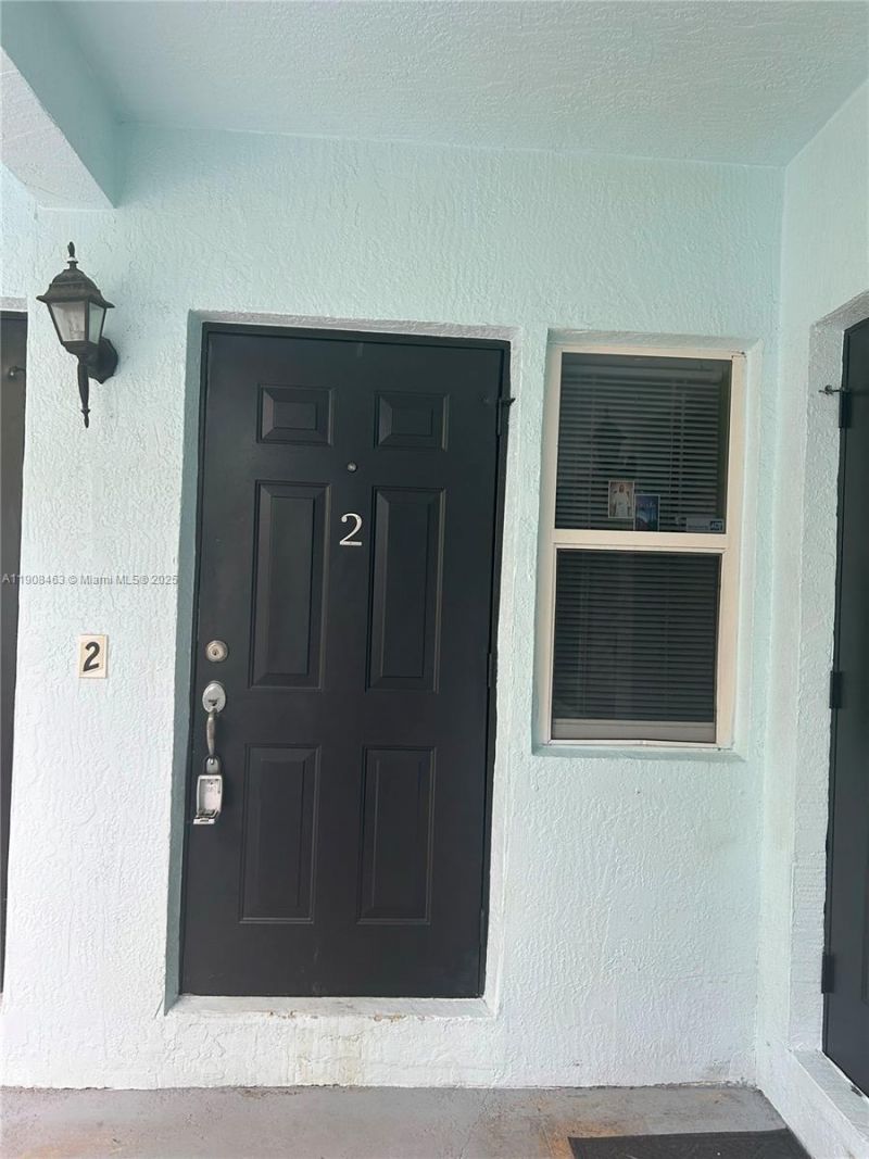 1945 Calais Dr, Unit 2, Miami Beach, FL 33141 Photo