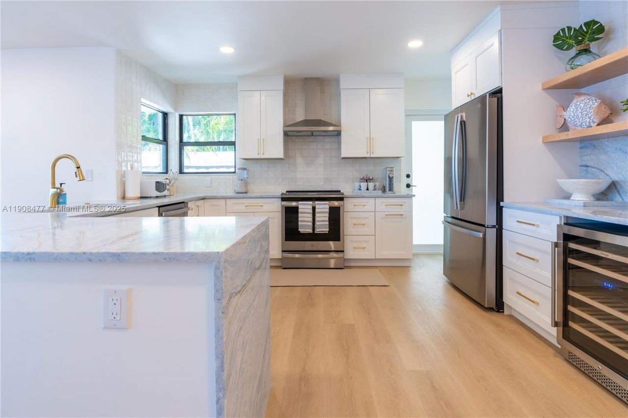 309 S Riverside Dr, Pompano Beach, FL 33062 Photo