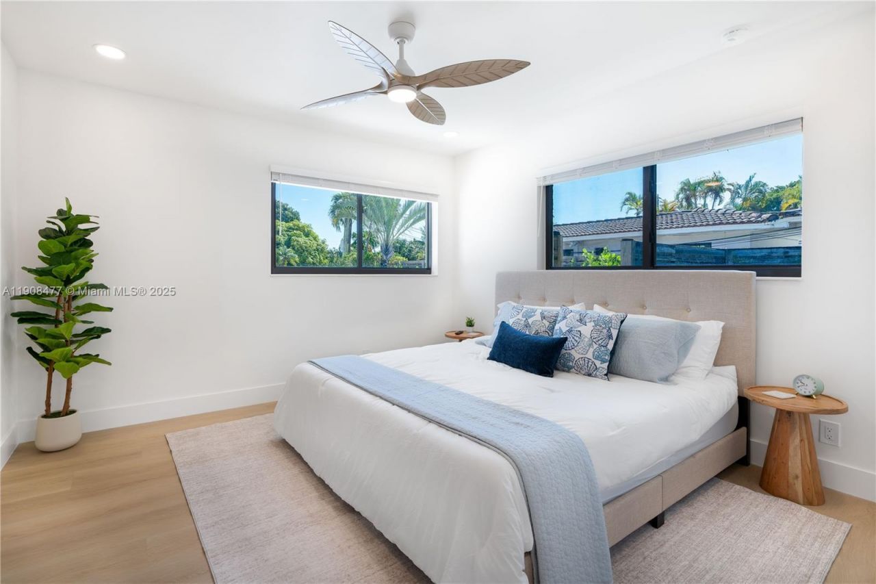 309 S Riverside Dr, Pompano Beach, FL 33062 Photo