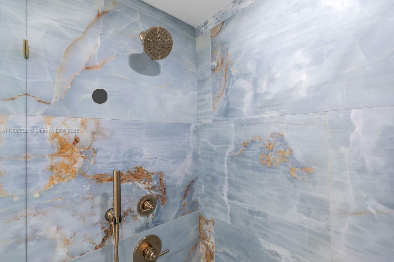 5641 SW 67th Ave, South Miami, FL 33143 Photo