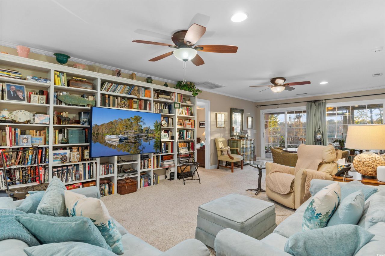 280 Mary George Ln. Photo 10