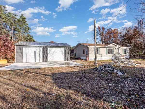 3700 Brinton Road N, Weidman, MI 48893