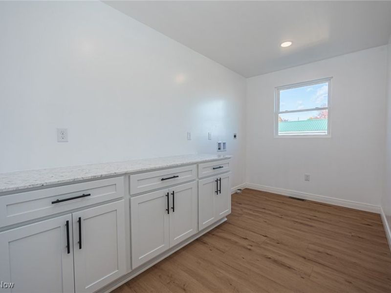 950 Beech Street, Newcomerstown, OH 43832 Photo 22