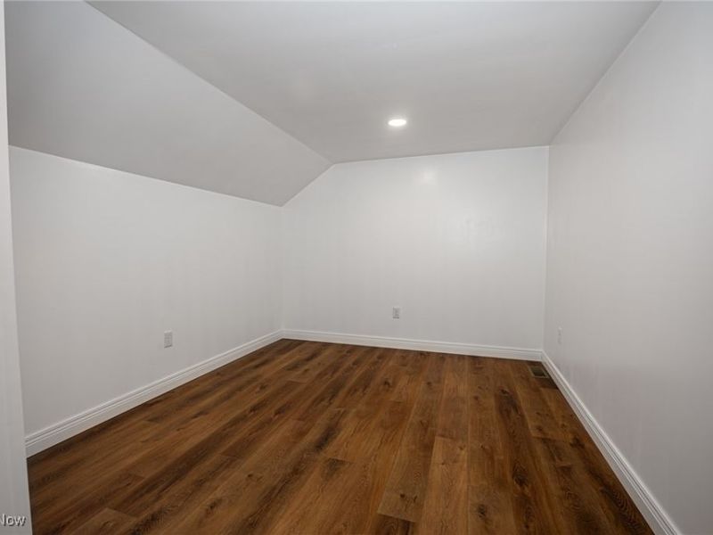 950 Beech Street, Newcomerstown, OH 43832 Photo 34