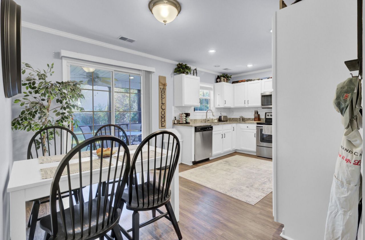 1129 River Bay Lane Photo 11