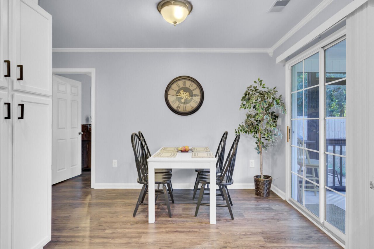 1129 River Bay Lane Photo 12