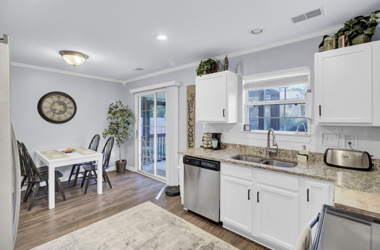 1129 River Bay Lane Photo 16