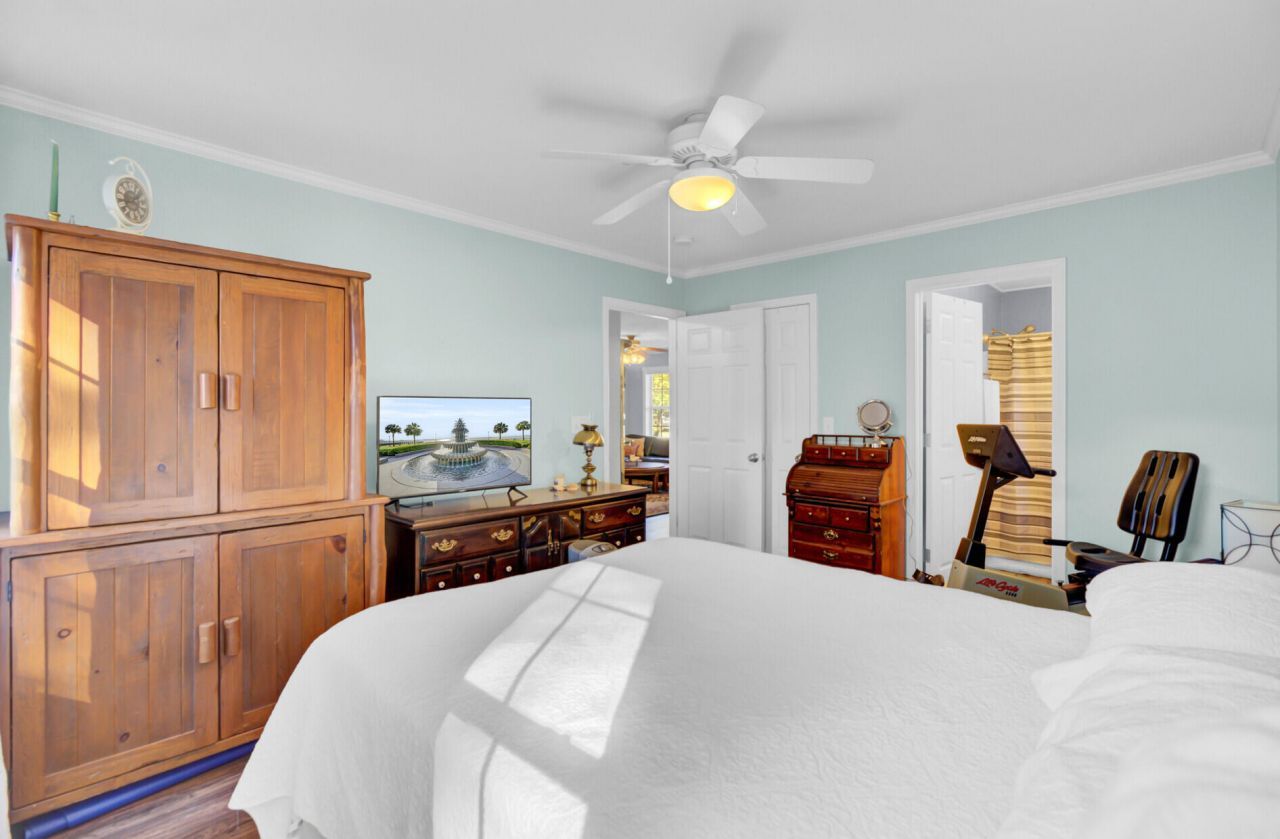 1129 River Bay Lane Photo 21