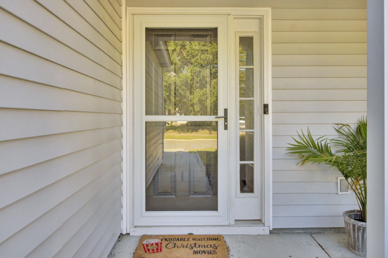 1129 River Bay Lane Photo 5