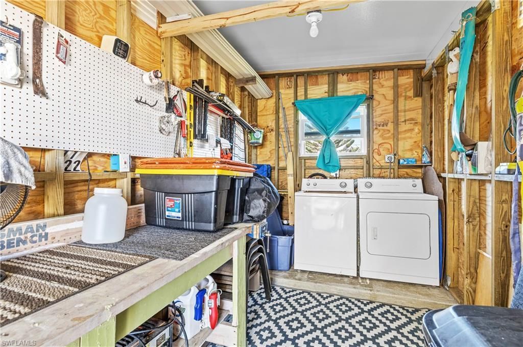 16033 Hibiscus Way, North Fort Myers, FL 33903 Photo