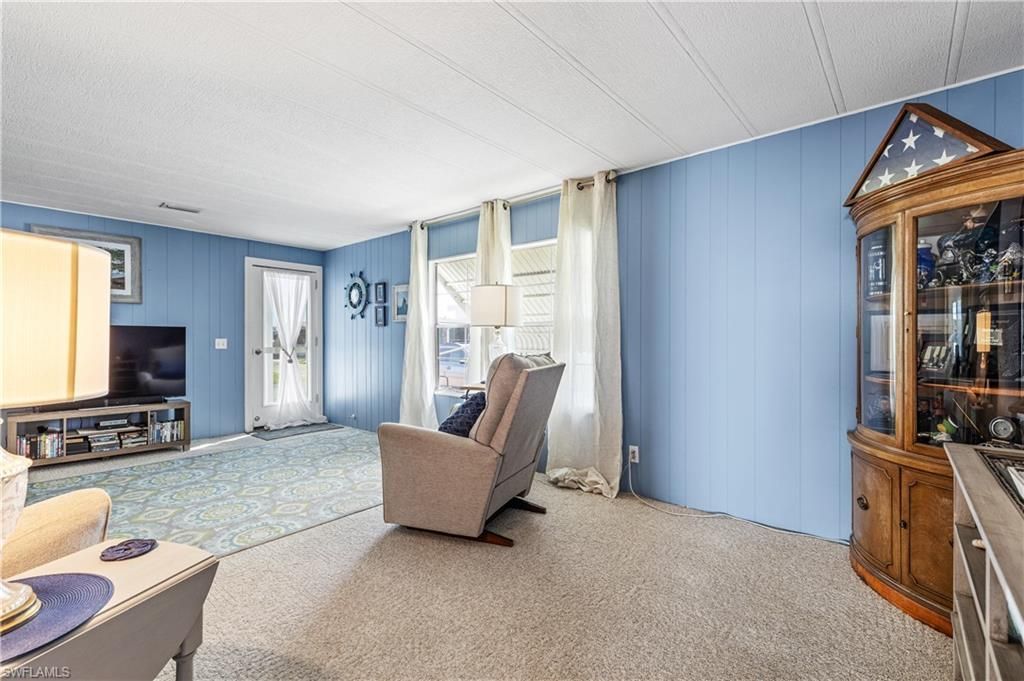 16033 Hibiscus Way, North Fort Myers, FL 33903 Photo