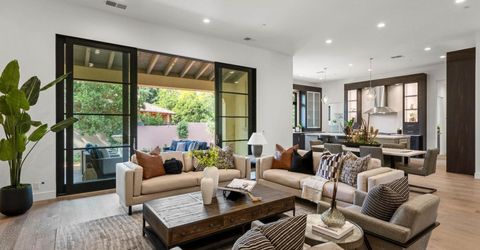 741 Estates Dr, Sacramento, CA 95864 Photo