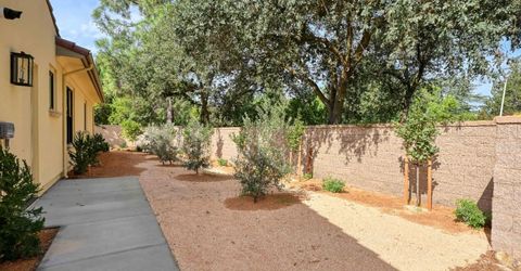 741 Estates Dr, Sacramento, CA 95864 Photo