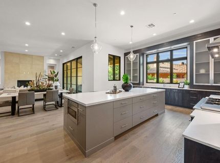 741 Estates Dr, Sacramento, CA 95864 Photo