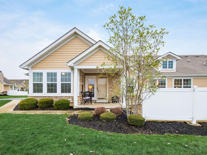 7021 Kinsale Lane , Powell, OH 43065 Photo 2