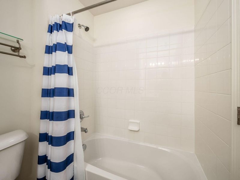 7021 Kinsale Lane , Powell, OH 43065 Photo 22