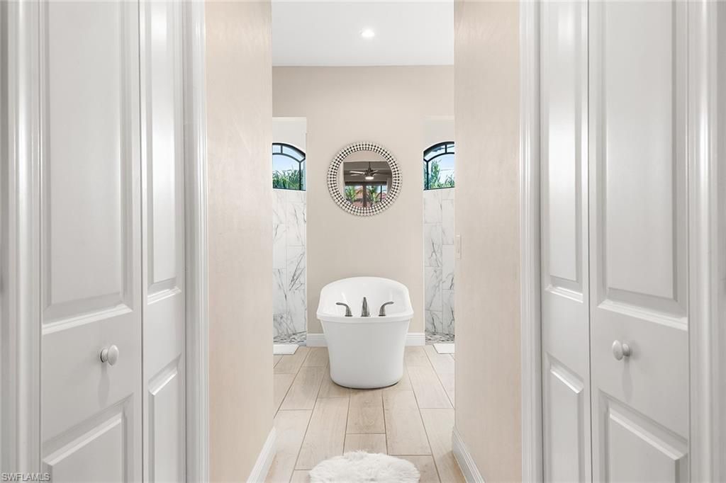 302 NW 32nd Pl, Cape Coral, FL 33993 Photo