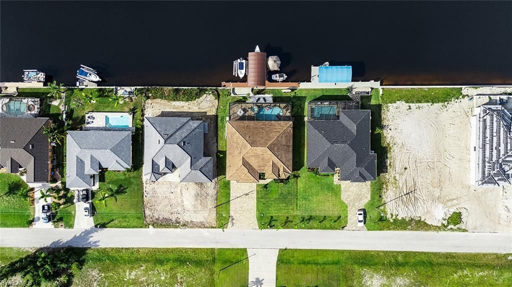 302 NW 32nd Pl, Cape Coral, FL 33993 Photo