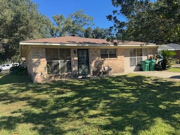 106 PALM SPRINGS Drive, Slidell, LA 70458