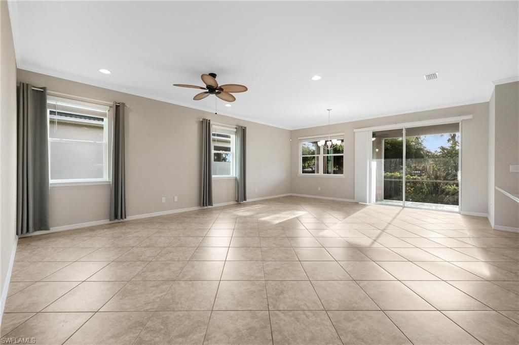 2899 Sunset Pointe Cir, Cape Coral, FL 33914 Photo