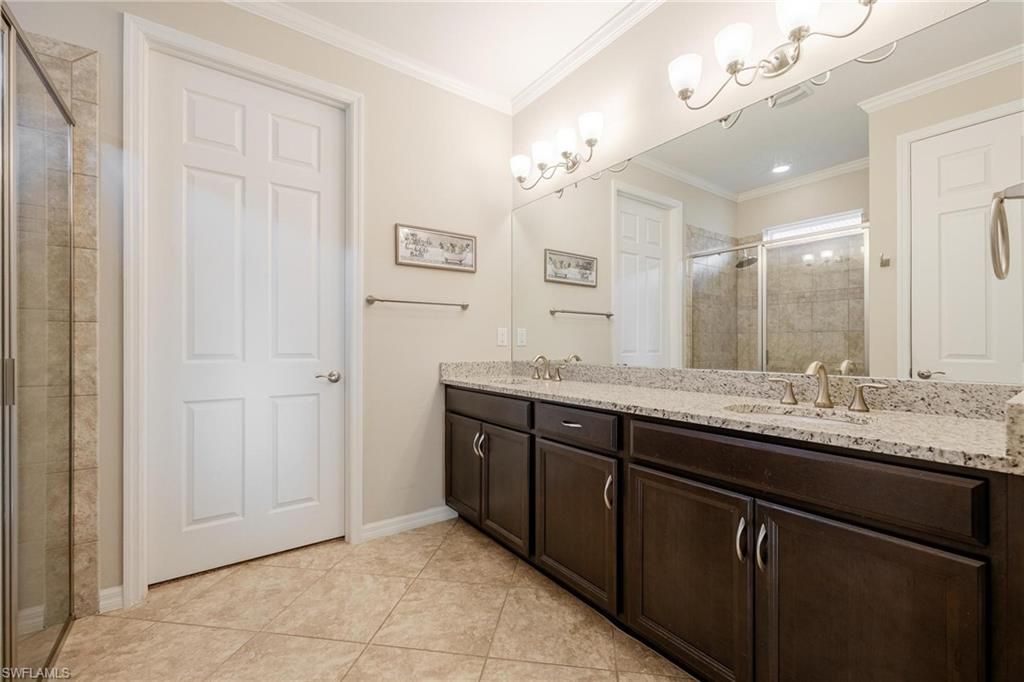 2899 Sunset Pointe Cir, Cape Coral, FL 33914 Photo