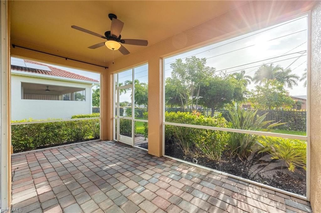 2899 Sunset Pointe Cir, Cape Coral, FL 33914 Photo