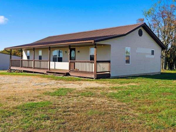 2283 State Hwy 76, Willow Springs, MO 65793