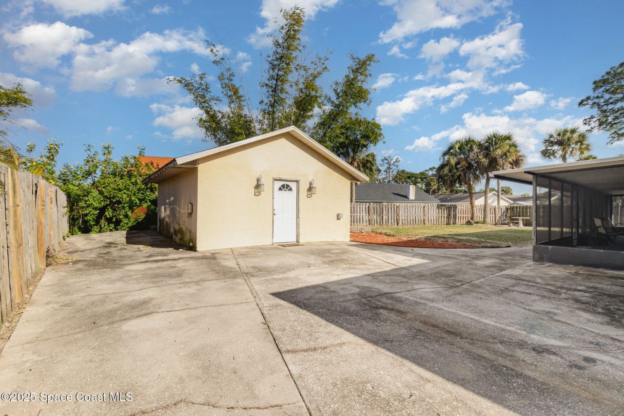 7065 Bright Avenue, Cocoa, FL 32927 Photo