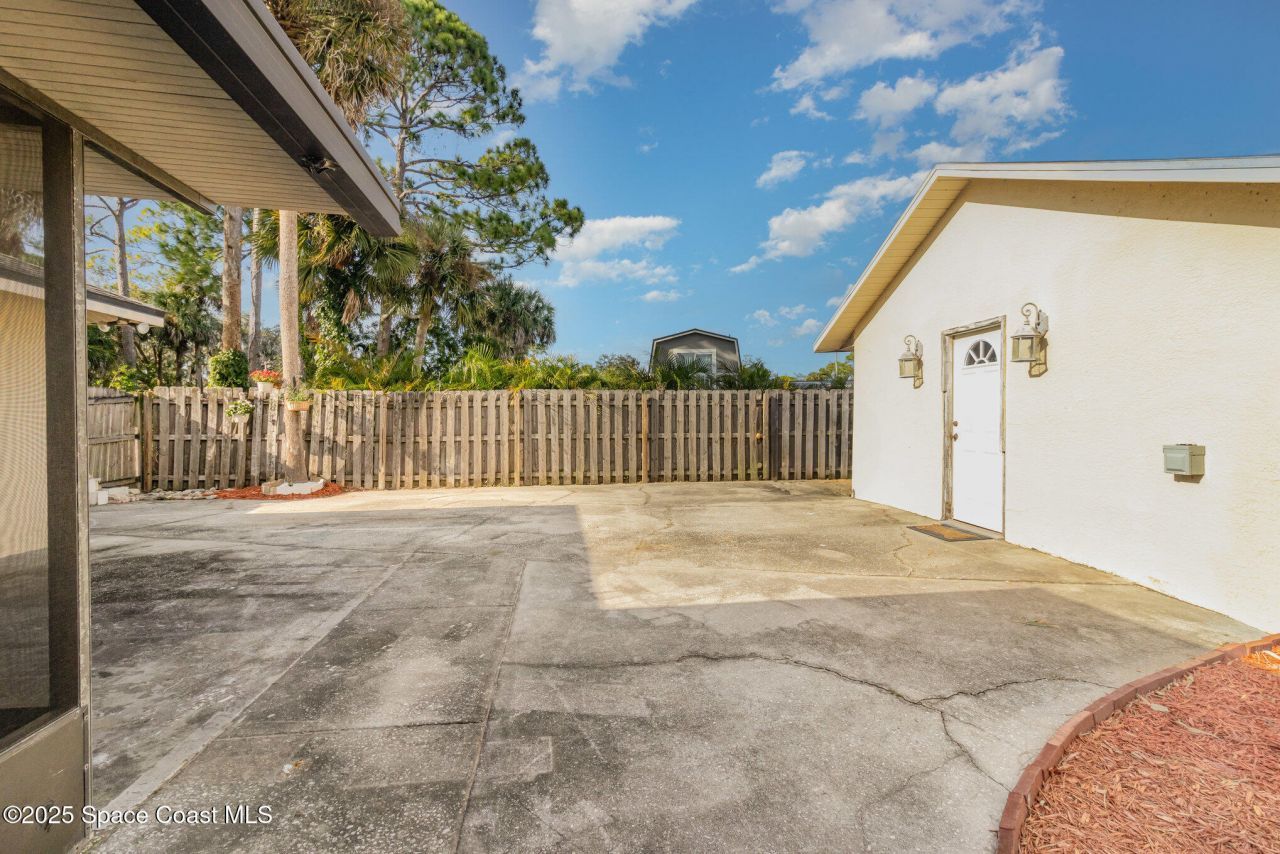 7065 Bright Avenue, Cocoa, FL 32927 Photo