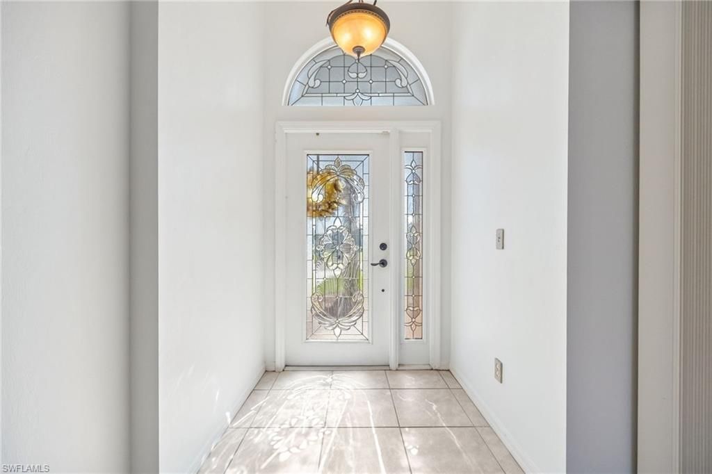 2107 SW 12th Ter, Cape Coral, FL 33991 Photo