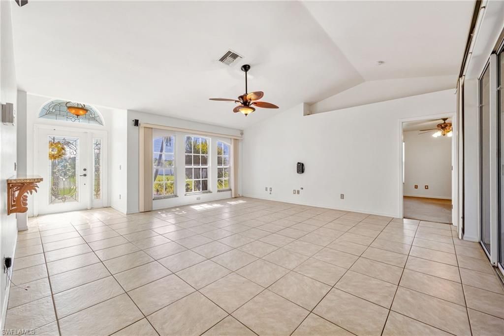 2107 SW 12th Ter, Cape Coral, FL 33991 Photo