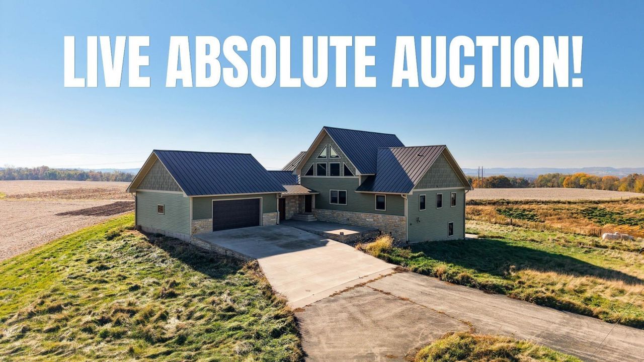 10609 Cadwell Road, Cassville, WI 53806 Main Photo