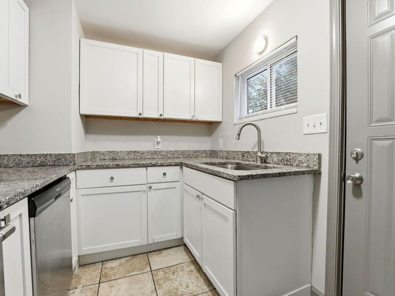 774 Buckingham Street, Columbus, OH 43203 Photo 16