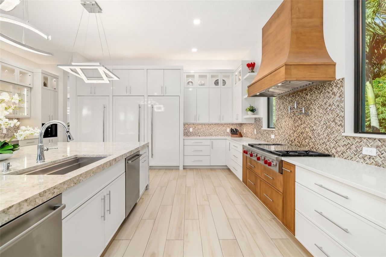 3236 Founders Club Drive, Sarasota, FL 34240 Photo