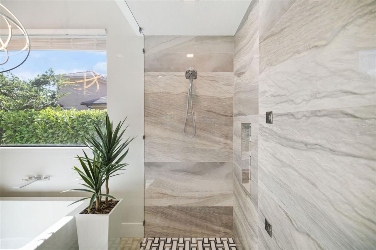 3236 Founders Club Drive, Sarasota, FL 34240 Photo