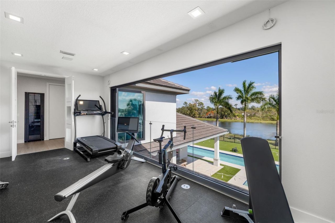 3236 Founders Club Drive, Sarasota, FL 34240 Photo