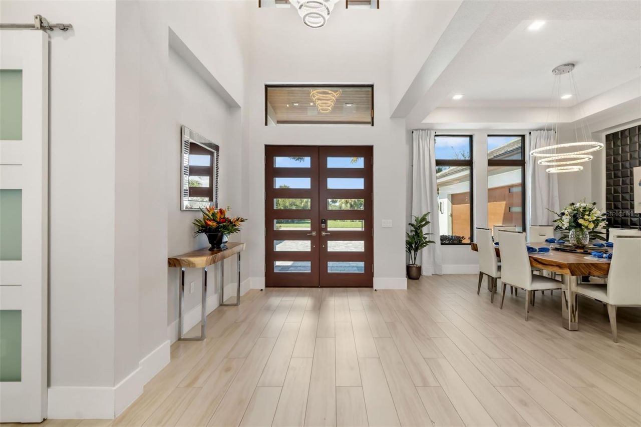 3236 Founders Club Drive, Sarasota, FL 34240 Photo