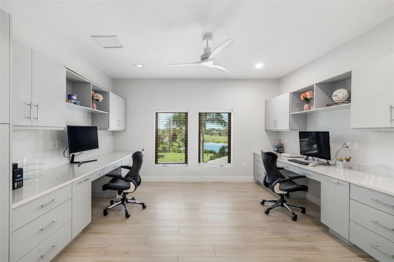 3236 Founders Club Drive, Sarasota, FL 34240 Photo