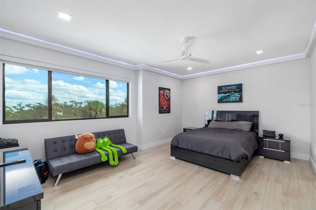 3236 Founders Club Drive, Sarasota, FL 34240 Photo