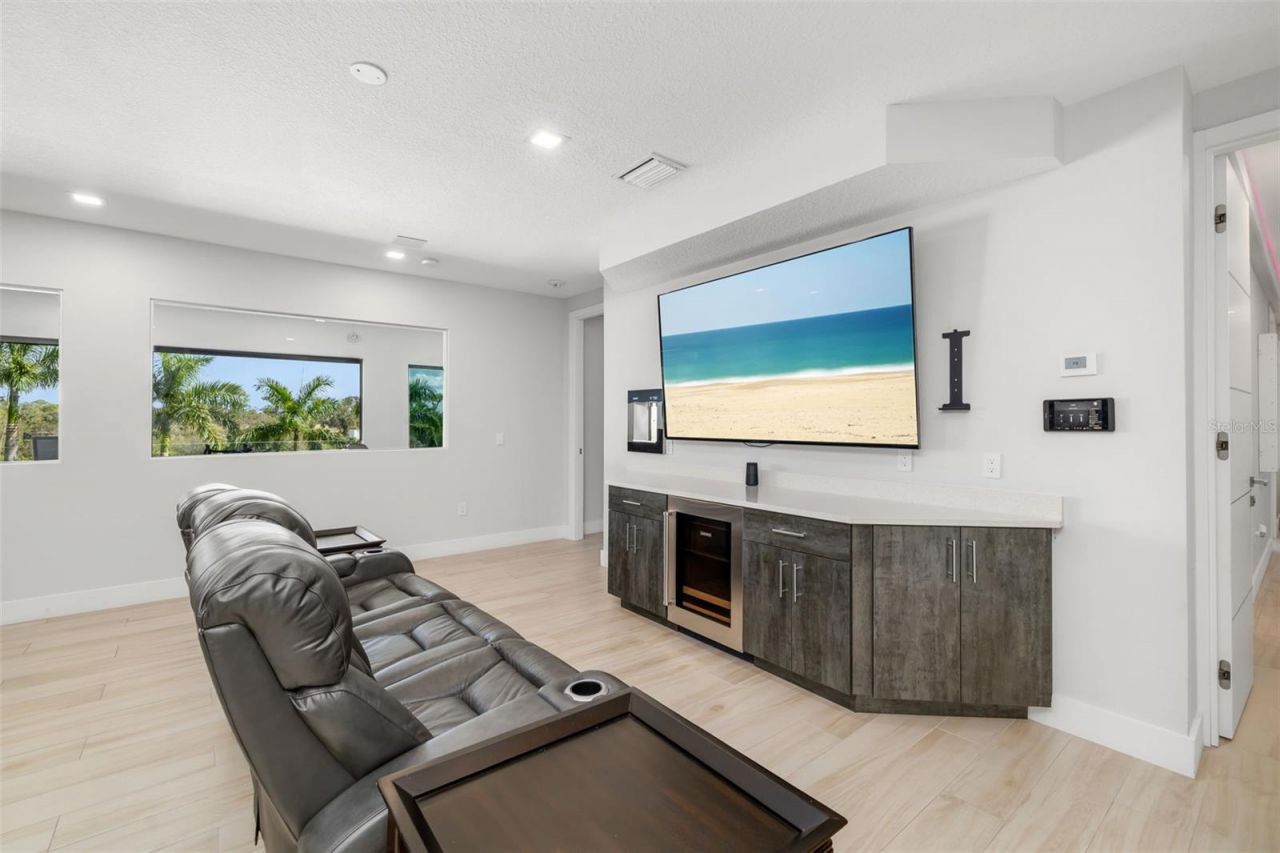 3236 Founders Club Drive, Sarasota, FL 34240 Photo