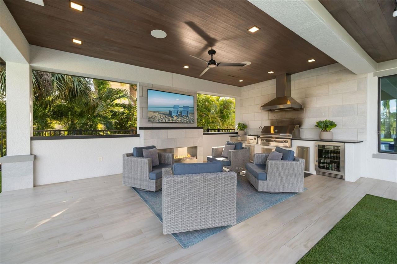 3236 Founders Club Drive, Sarasota, FL 34240 Photo