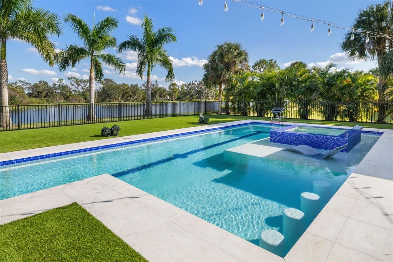 3236 Founders Club Drive, Sarasota, FL 34240 Photo