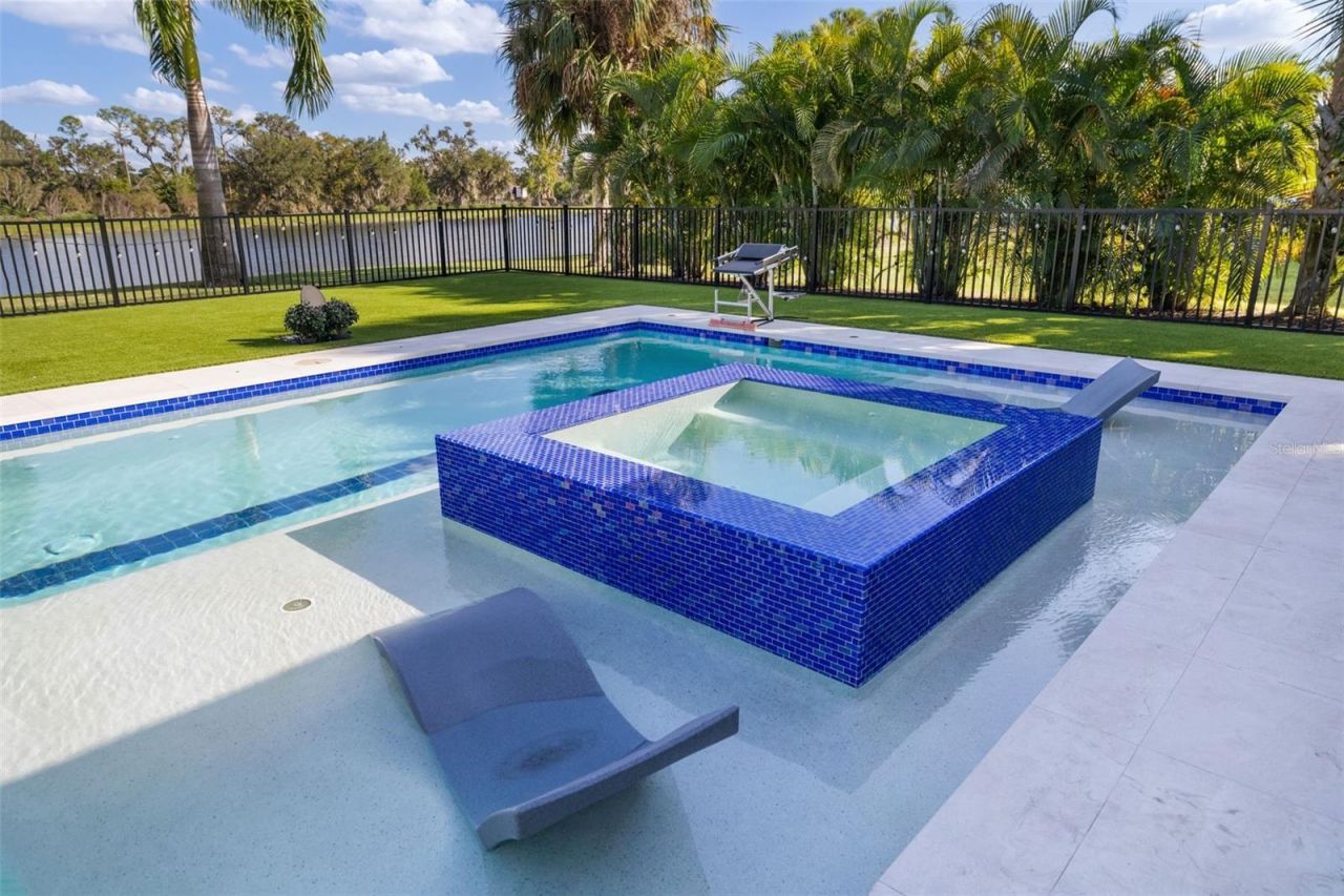 3236 Founders Club Drive, Sarasota, FL 34240 Photo