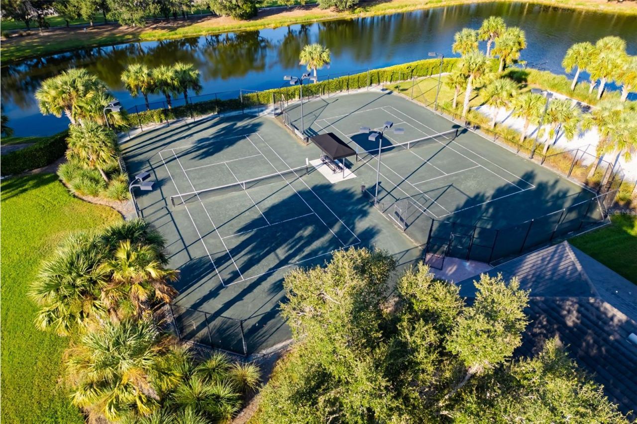 3236 Founders Club Drive, Sarasota, FL 34240 Photo