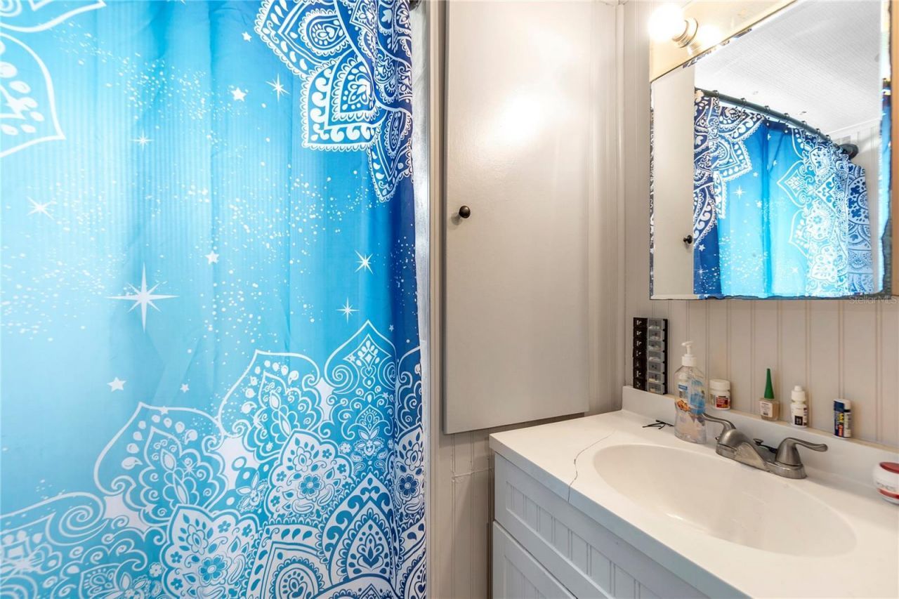 307 52nd Avenue Drive W, Bradenton, FL 34207 Photo