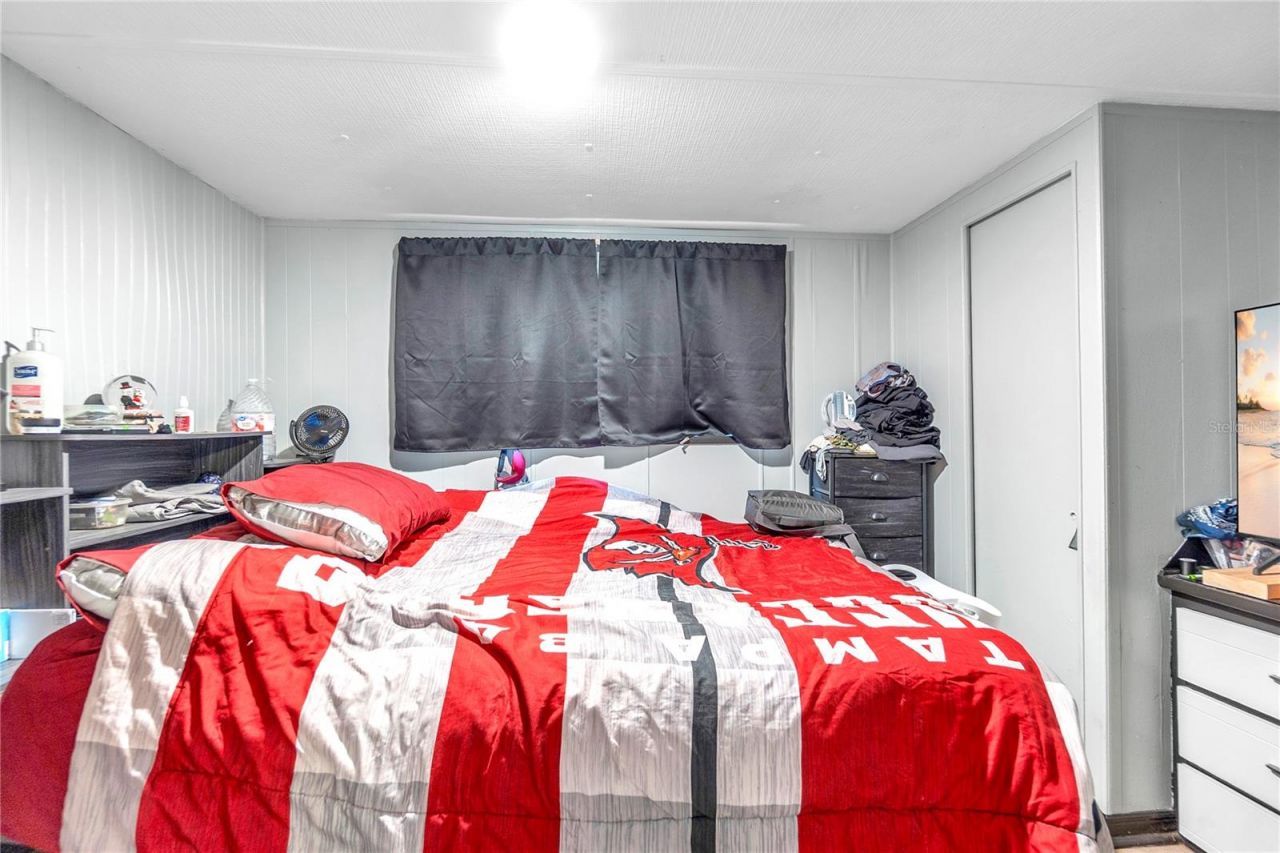 307 52nd Avenue Drive W, Bradenton, FL 34207 Photo