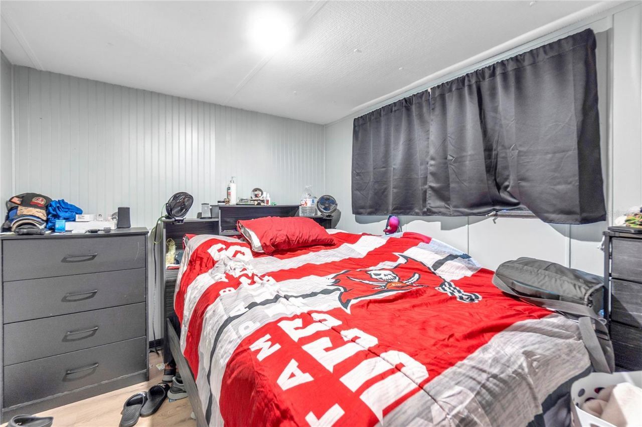 307 52nd Avenue Drive W, Bradenton, FL 34207 Photo