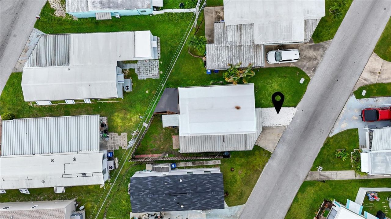 307 52nd Avenue Drive W, Bradenton, FL 34207 Photo