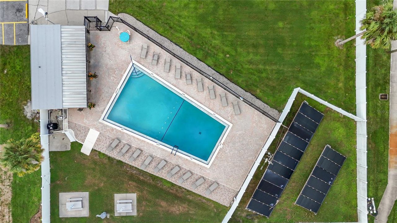 307 52nd Avenue Drive W, Bradenton, FL 34207 Photo