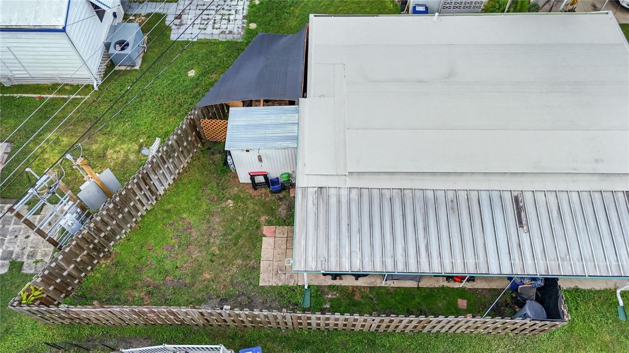 307 52nd Avenue Drive W, Bradenton, FL 34207 Photo